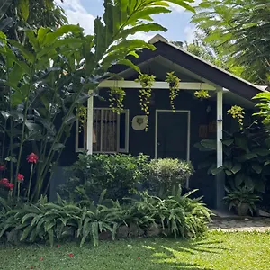 The Kandyan Manor By Bhathiya & Suzy Séjour chez l'habitant